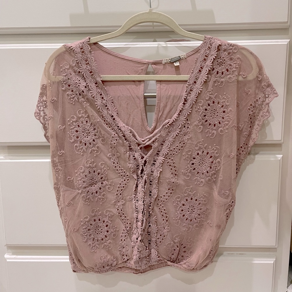 Gimmicks crop top size XS